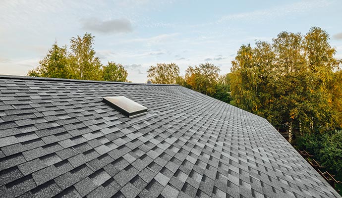 gray patterned house roof 